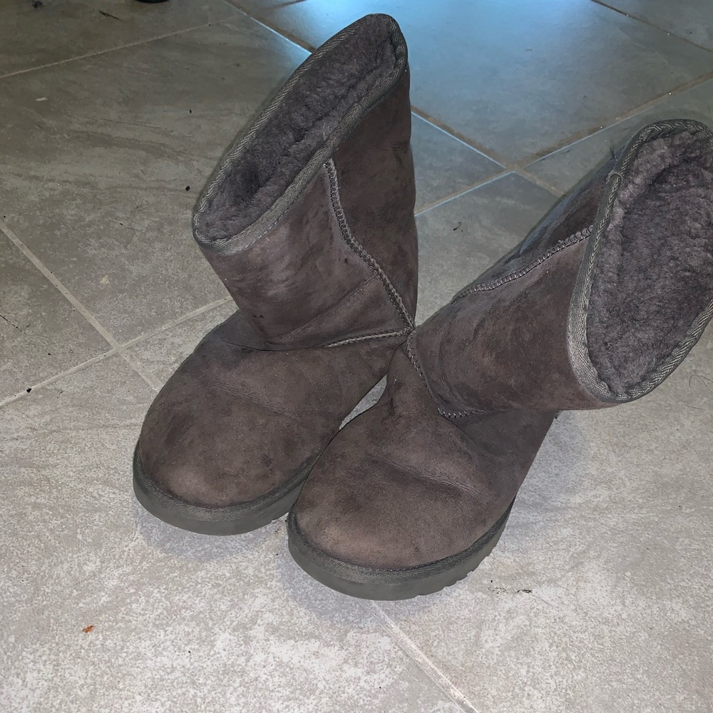 Grey Uggs